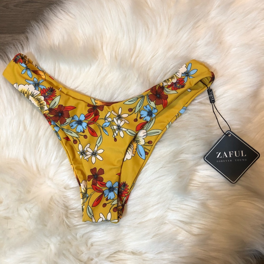 NWT zaful swim bottoms